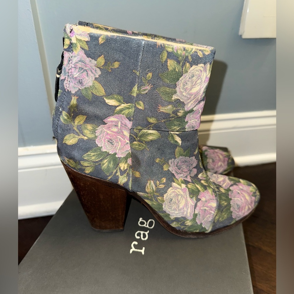 rag & bone Newbury Navy floral 8.5 EUC - Picture 4 of 8